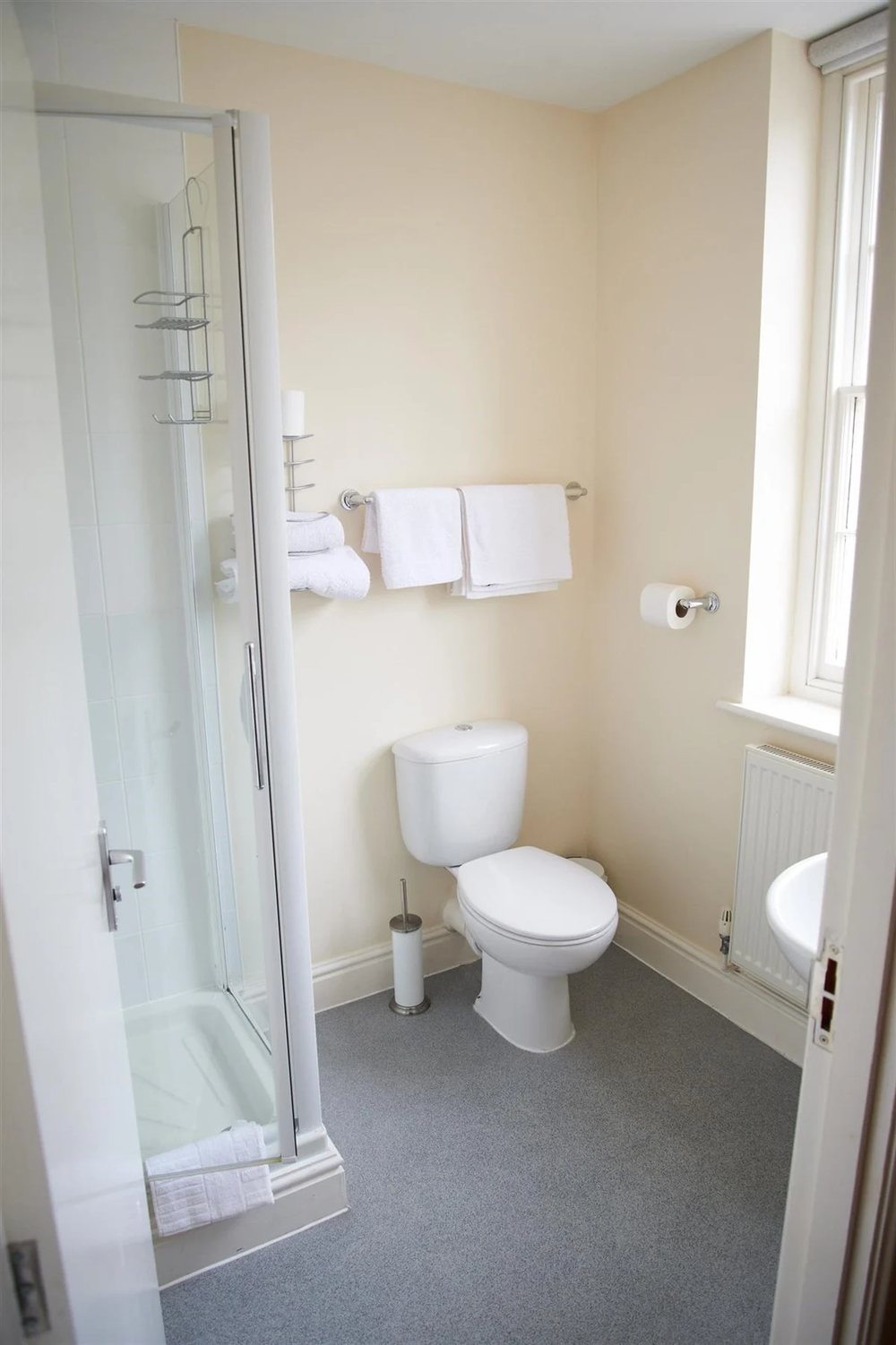 Ensuite shower room