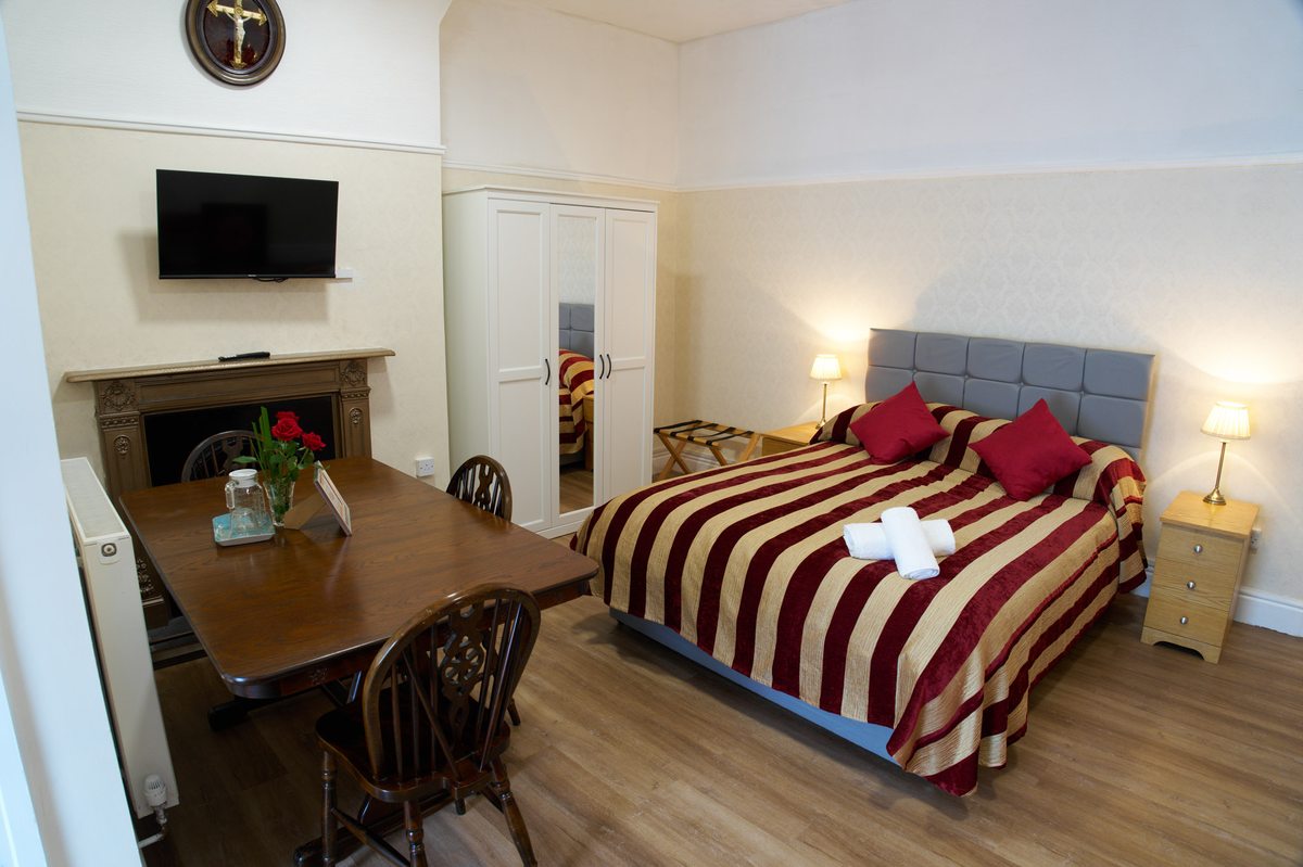 Double Ensuite Room